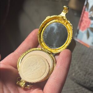 Vintage Gold Compact with Mirror